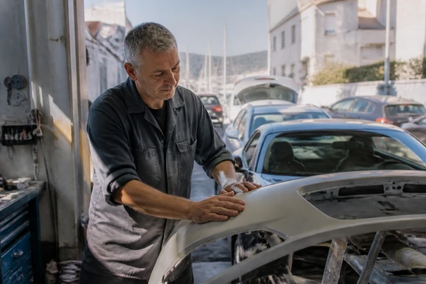 Des réparations carrosserie comme a l'origine à La Seyne Sur Mer